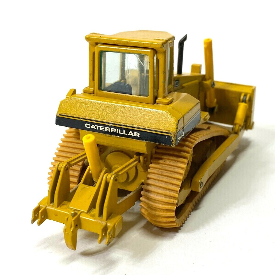 2851-1C Tractor De Orugas Caterpillar D6H Escala 1:50 (Modelo Descontinuado) - KATZER