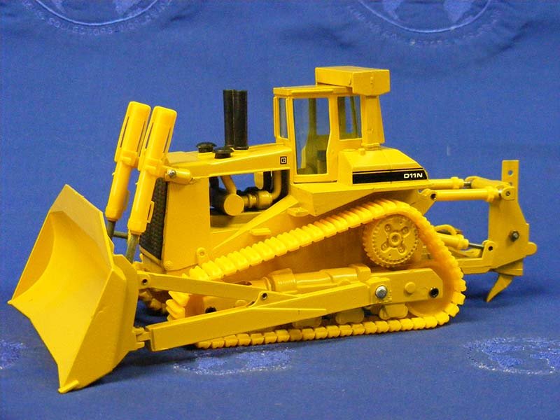 2852 Tractor De Orugas Caterpillar D11N Escala 1:50 (Modelo Descontinuado) - KATZER