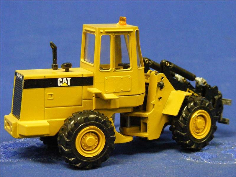 2888-1 Cargador De Ruedas Caterpillar IT28 Escala 1:50 (Modelo Descontinuado) - KATZER