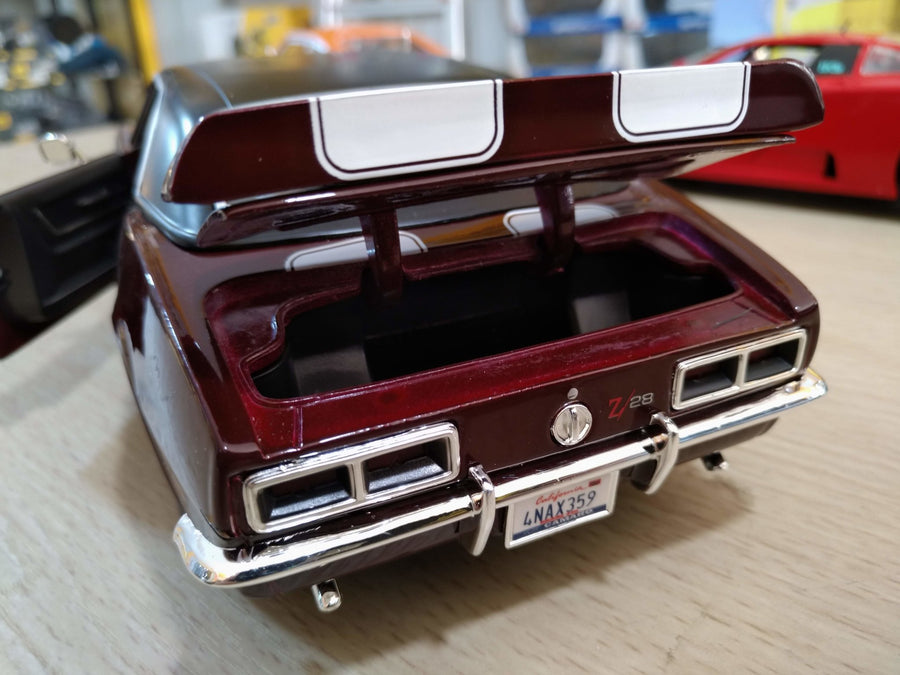31685 Chevrolet Camaro Z/28 Año 1968 Escala 1:18 (Maisto Special Edition) - KATZER