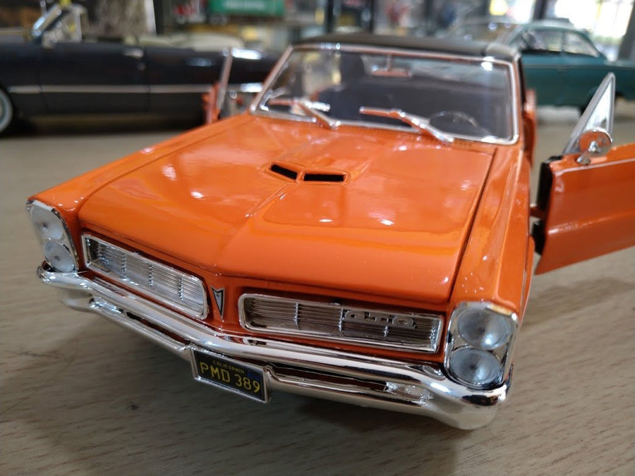 31885 Pontiac GTO Año 1965 Escala 1:18 (Maisto Special Edition) - KATZER