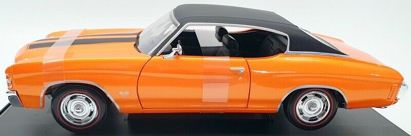 31890 Chevrolet Chevelle SS 454 Año 1971 Escala 1:18 - KATZER