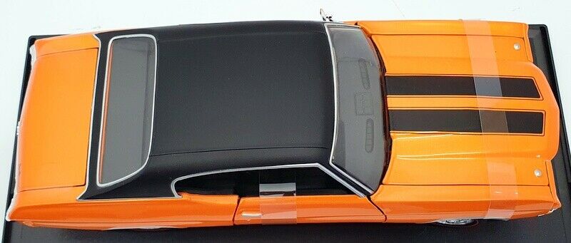 31890 Chevrolet Chevelle SS 454 Año 1971 Escala 1:18 - KATZER