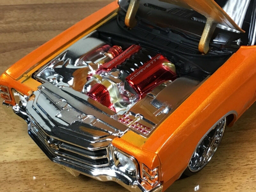 31890 Chevrolet Chevelle SS 454 Año 1971 Escala 1:18 - KATZER