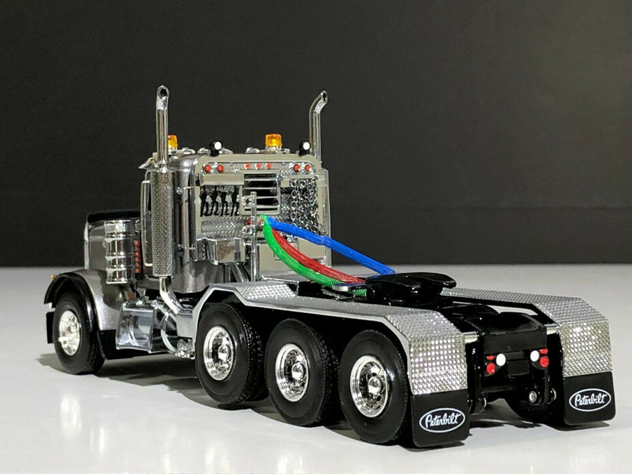 33-2015 Tracto Peterbilt 379 Plateado Escala 1:50 - KATZER