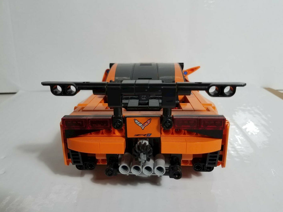 42093 LEGO Technic Chevrolet Corvette ZR1 (579 Piezas) - KATZER
