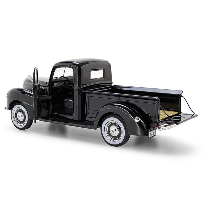 49-0393B2 Auto Ford 1940 Escala 1:25 - KATZER