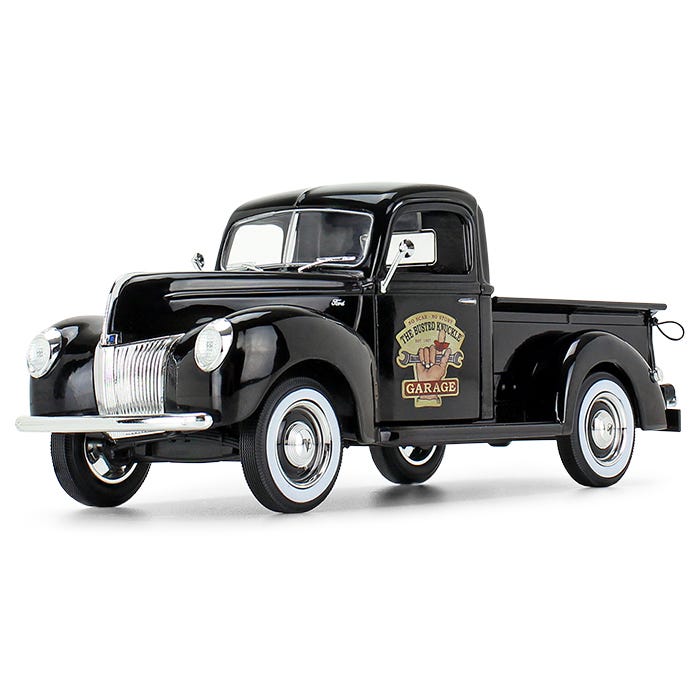 49-0393B4 Auto Ford 1940 Busted Knuckle Escala 1:25 - KATZER