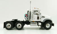 Thumbnail for 50-3115C Tracto Camión Mack Granite MP Blanco Escala 1:50 - KATZER