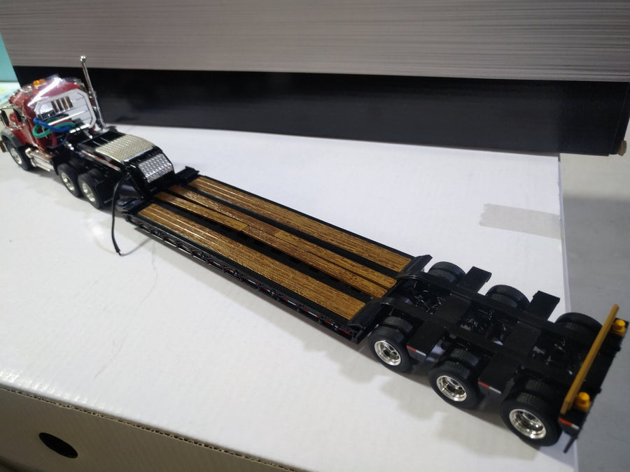 50-3117 Cama Baja Mack Granite MP Day Cab Escala 1:50 (Modelo Descontinuado) - KATZER