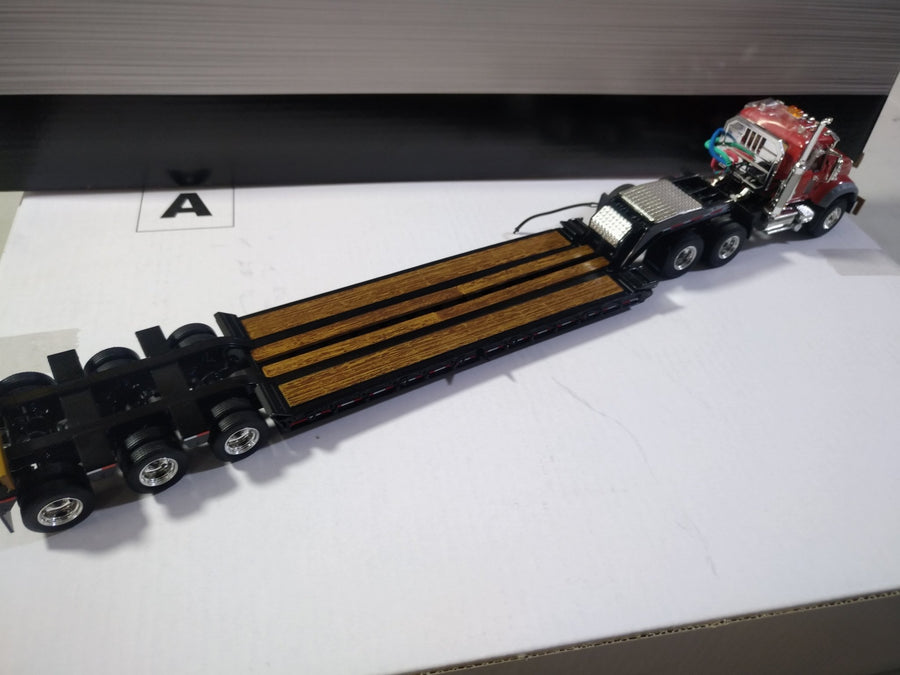 50-3117 Cama Baja Mack Granite MP Day Cab Escala 1:50 (Modelo Descontinuado) - KATZER