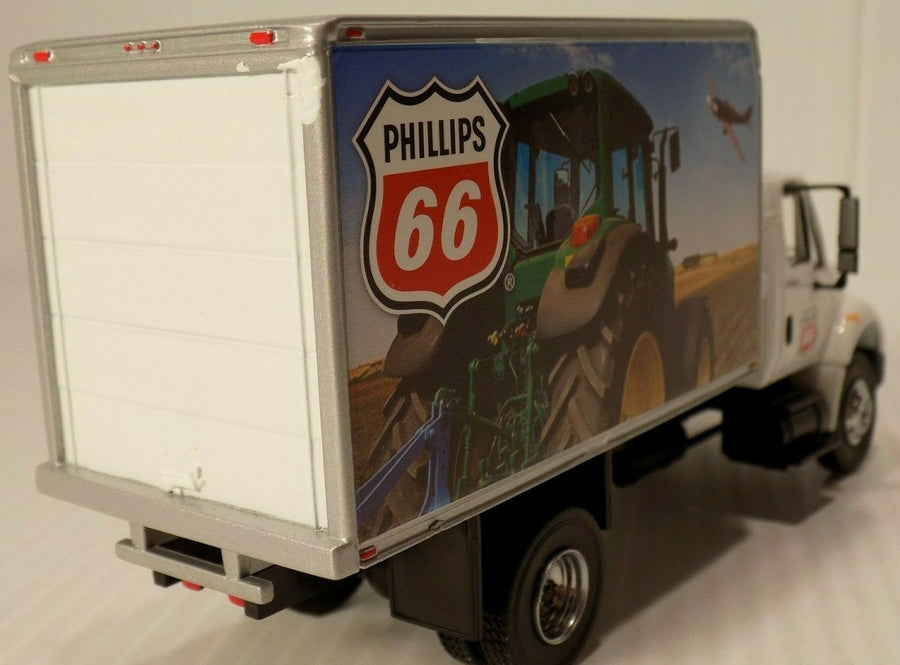 50-3275 Camión de Reparto International Phillips 66 Escala 1:50 - KATZER
