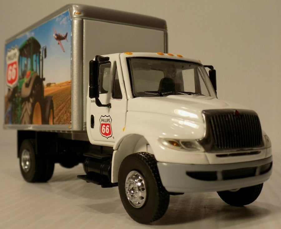 50-3275 Camión de Reparto International Phillips 66 Escala 1:50 - KATZER