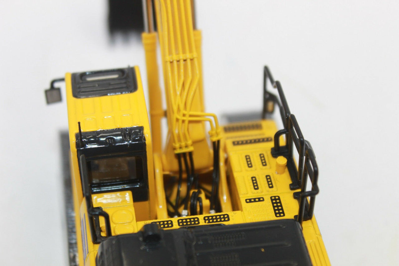 50-3361 Excavadora Komatsu PC360LC-11 Escala 1:50 - KATZER