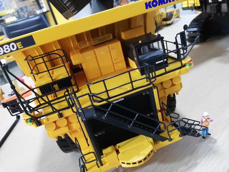 Camión Minero Komatsu 980E-AT Escala 1:50