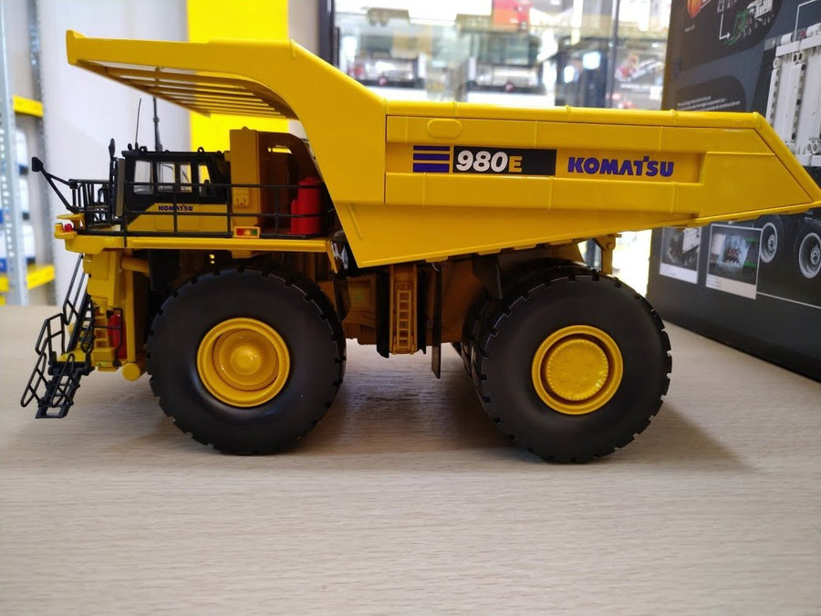 Camión Minero Komatsu 980E-AT Escala 1:50
