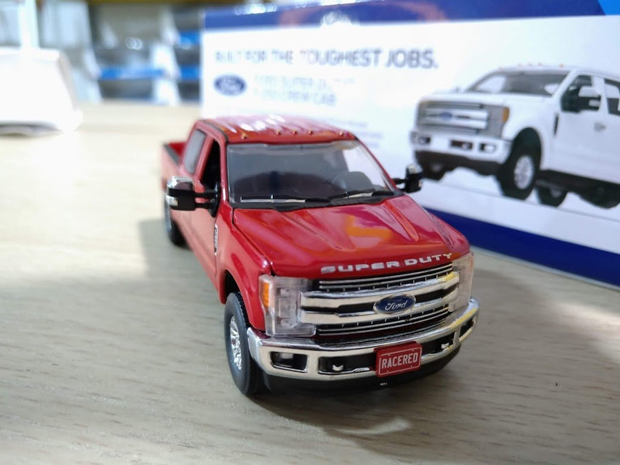Camioneta Ford Super Duty F-250 Escala 1:50 (Modelo Descontinuado)