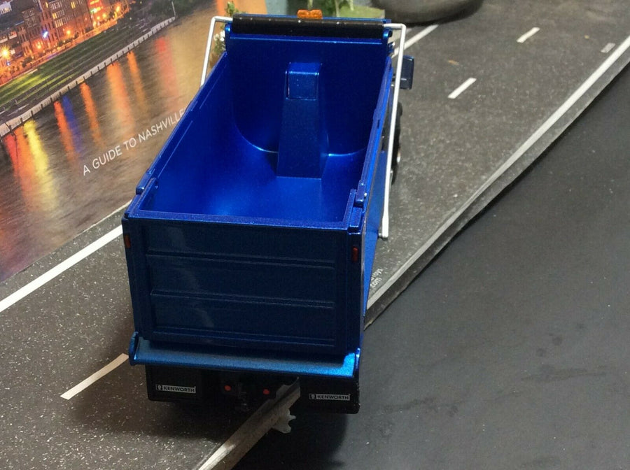 Volquete Kenworth T880 Escala 1:50