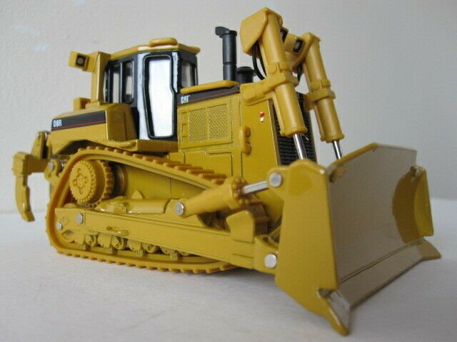 Tractor De Orugas  D8R Escala 1:50