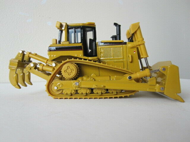 D8R Crawler Tractor 1:50 Scale