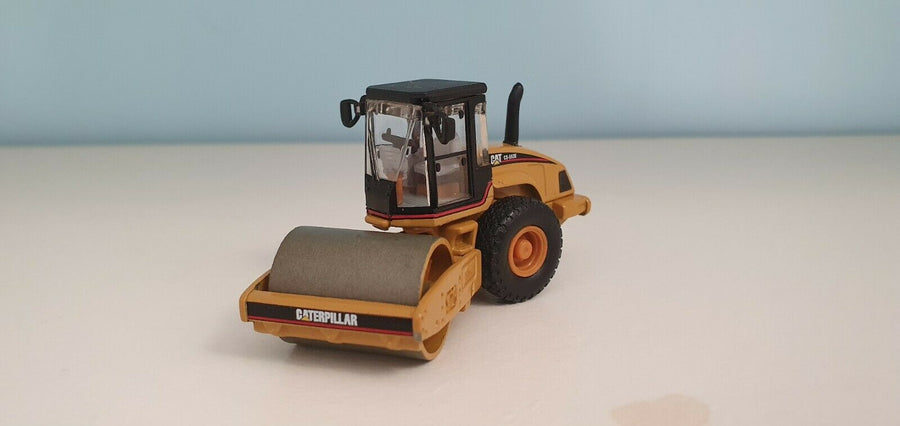 Rodillo Compactador  CP-563E Escala 1:87 (Modelo Descontinuado)