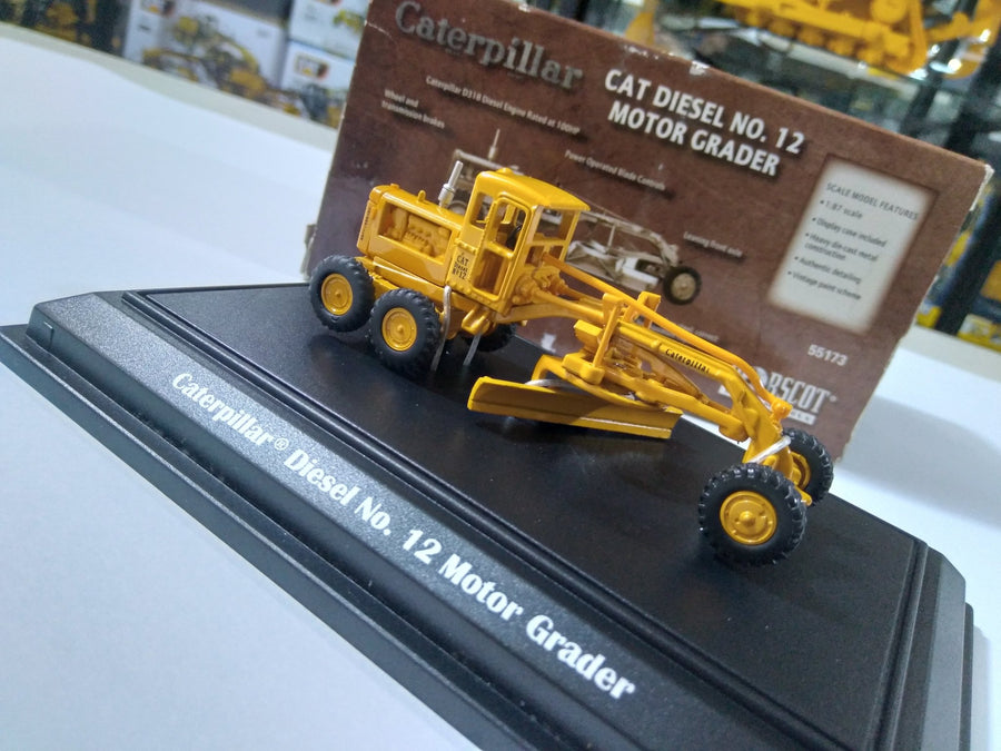 Motoniveladora  Diesel 12 Escala 1:87