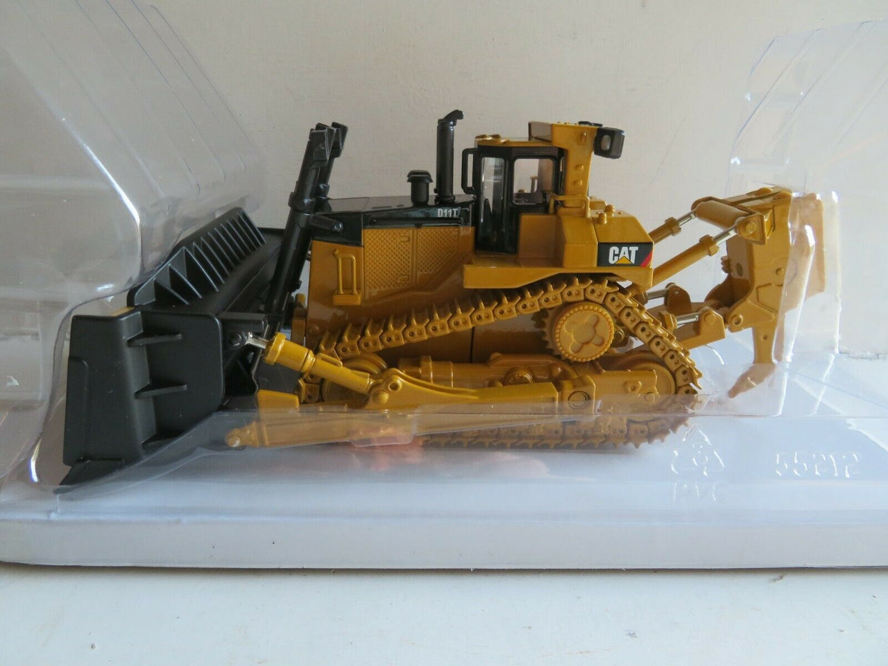 Tractor De Orugas  D11T Escala 1:50 (Modelo Descontinuado)