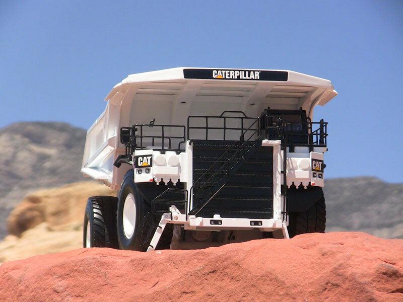 855243 Camión Minero Cat 797F Escala 1:50