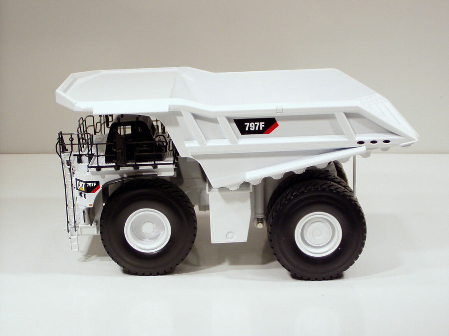 Camión Minero Caterpillar 797F Escala 1:50 (Modelo Descontinuado)