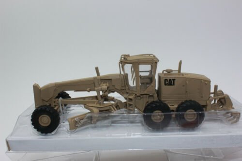 Motoniveladora Militar  120M Escala 1:50 (Modelo Descontinuado)