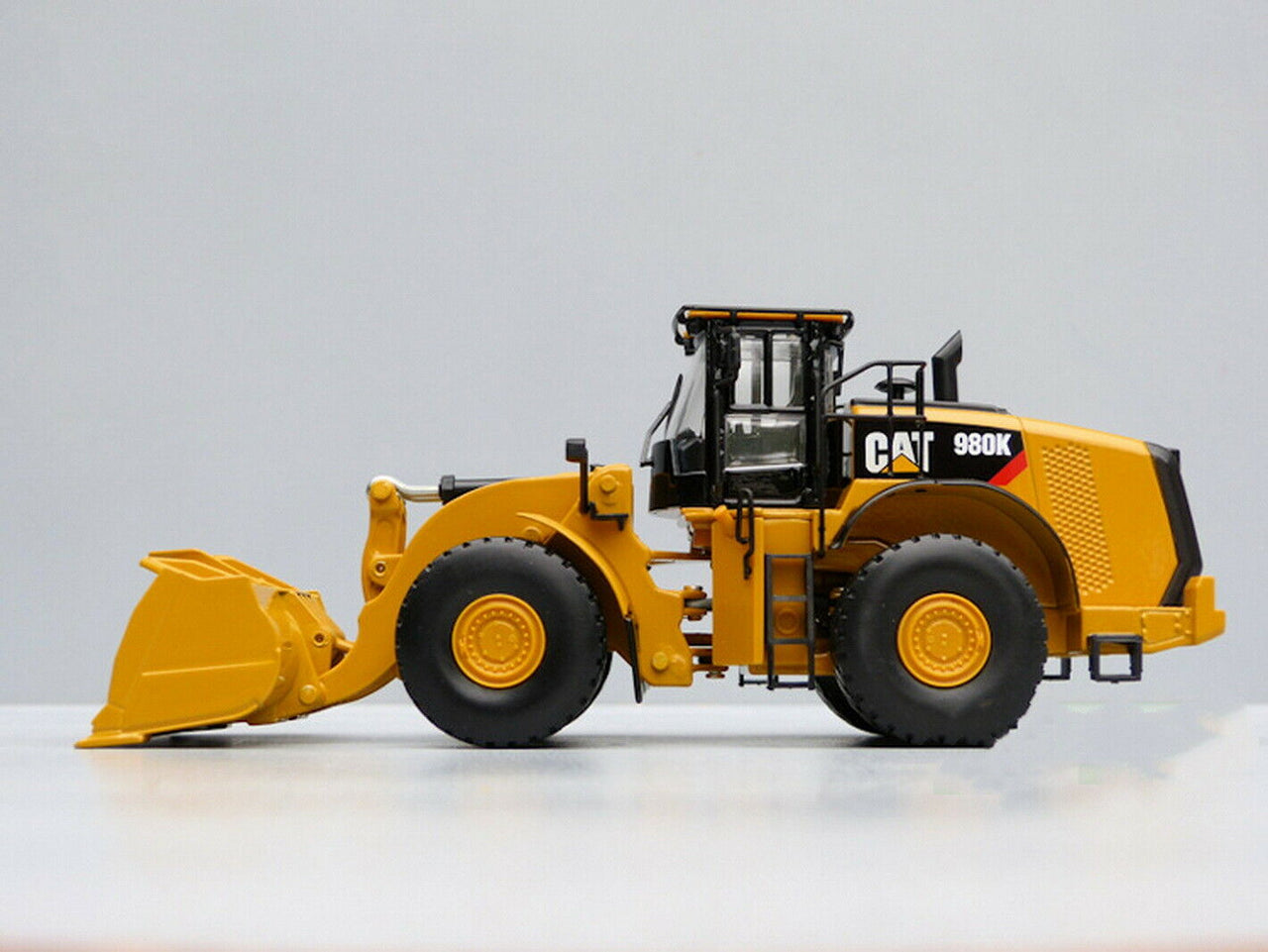 Cargador De Ruedas  980K Escala 1:50
