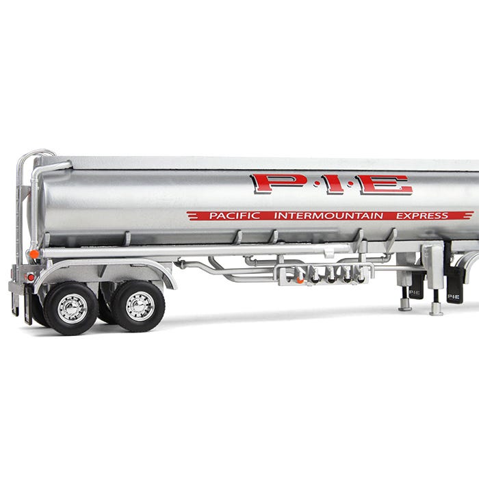 Traíler Mack R-Model 42' P.I.E Escala 1:64 (Modelo Descontinuado)