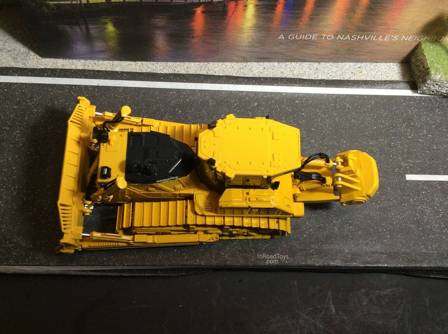 Tractor De Orugas Komatsu D155AX-8 Escala 1:64