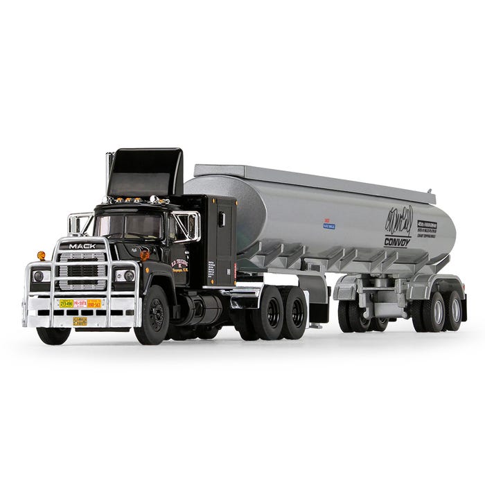 Traíler Mack 60" Escala 1:64 (Modelo Descontinuado)