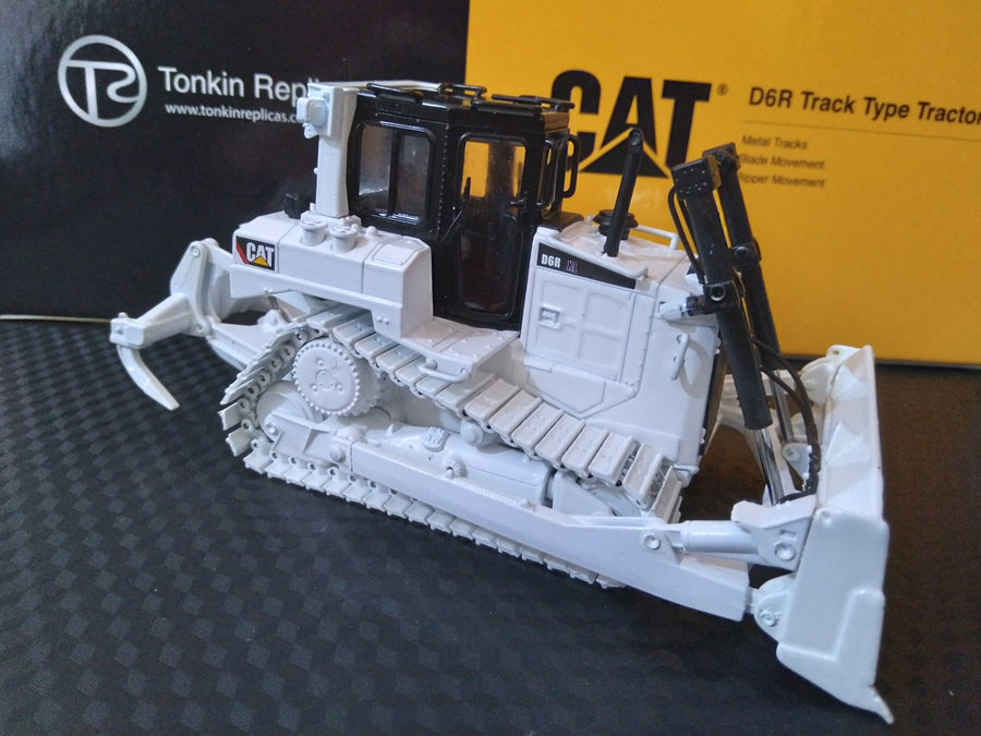 Tractor De Orugas  D6R Escala 1:50 (Modelo Descontinuado)