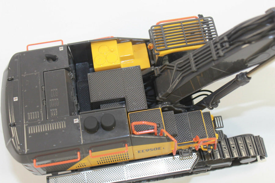 Volvo EC950E Crawler Excavator Scale 1:50 (Discontinued Model)