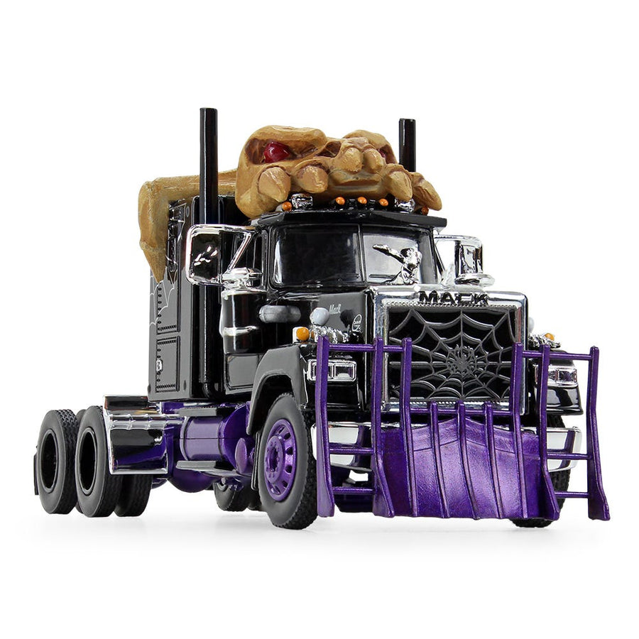 Tráiler Mack 40' Elvira Mistress Escala 1:64