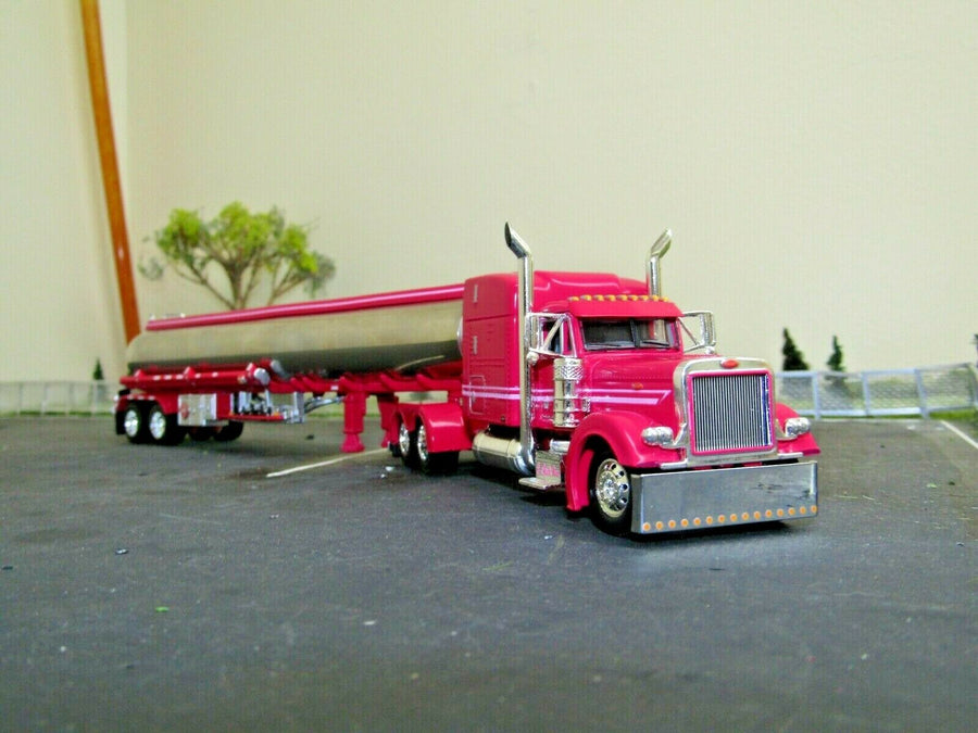 Tráiler Peterbilt 379 Escala 1:64 (Modelo Descontinuado)