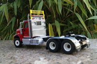Thumbnail for Tracto Camión Tandem International HX520 Escala 1:50