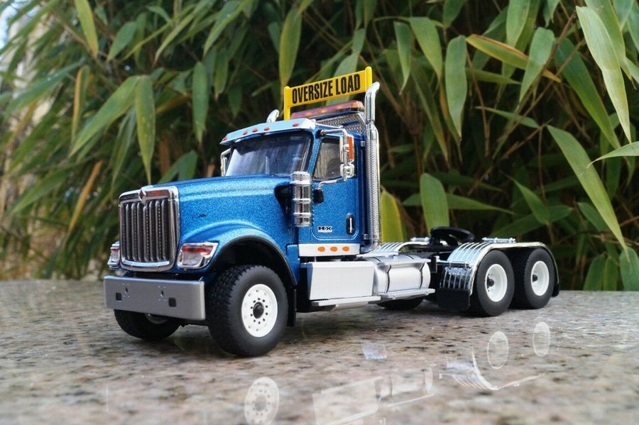 Tracto Camión International HX520 Escala 1:50