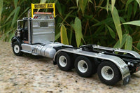Thumbnail for Tracto Camión International HX620 Escala 1:50