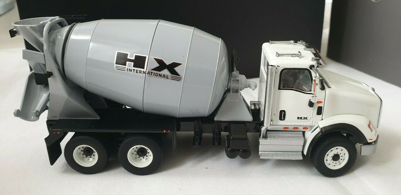 International HX615 Concrete Mixer 1:50 Scale (Discontinued Model)