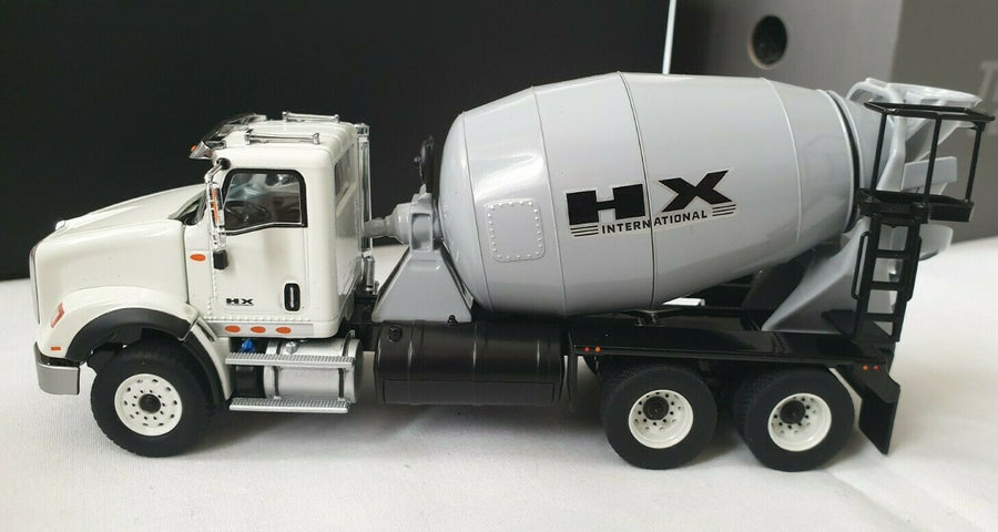 Mezcladora De Concreto International HX615 Escala 1:50 (Modelo Descontinuado)