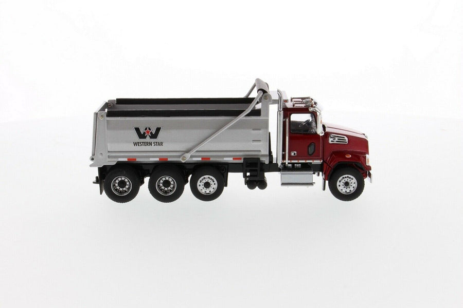 Volquete Rojo Western Star 4700 Escala 1:50 (Modelo Descontinuado)