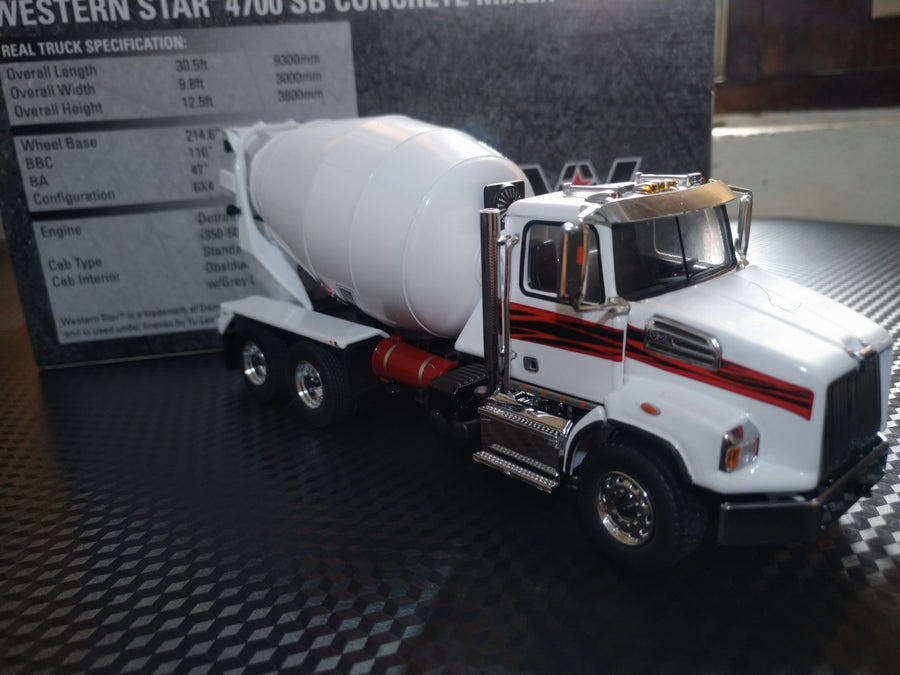 Western Star 4700 White Mixer Scale 1:50