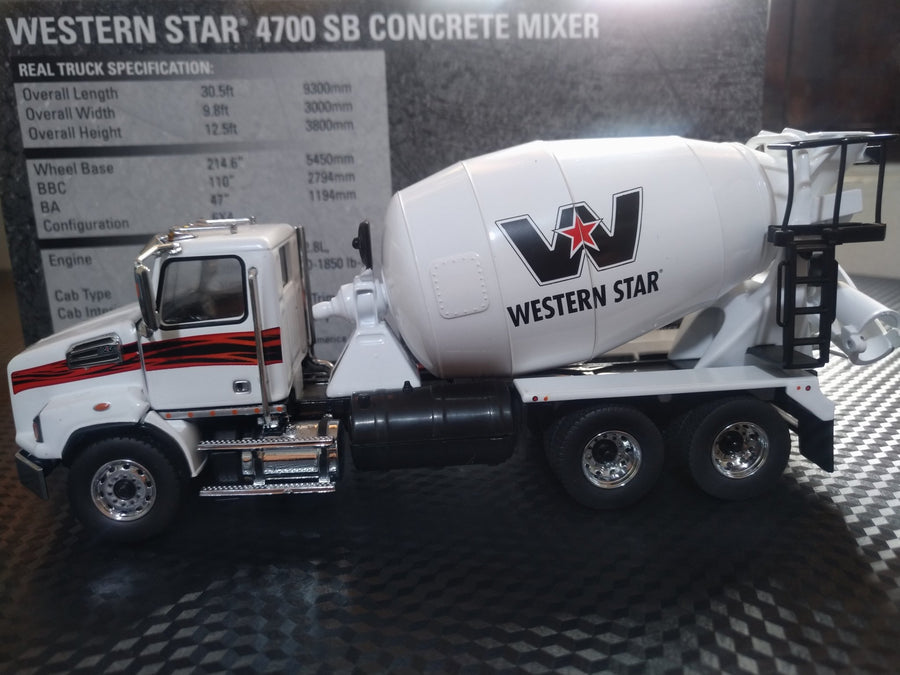 Western Star 4700 White Mixer Scale 1:50