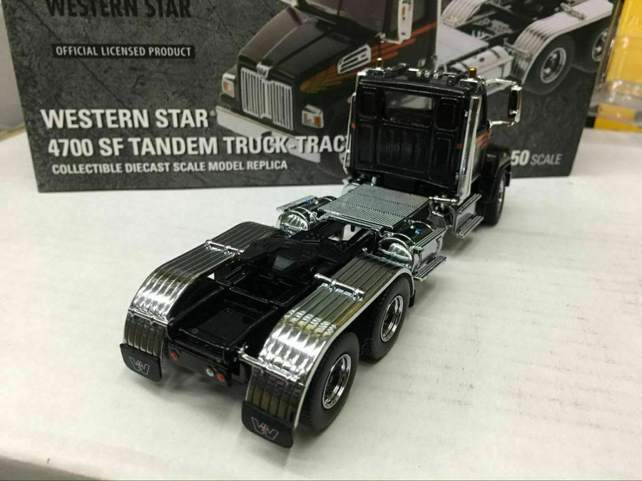 Tracto Camión Western Star 4700 Escala 1:50