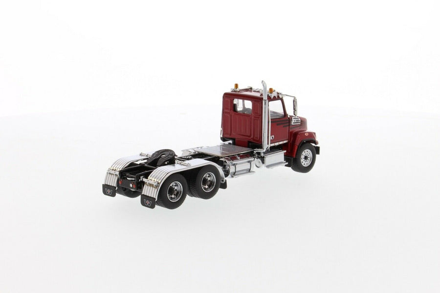 Tracto Western Star 4700 Rojo Metálico Escala 1:50