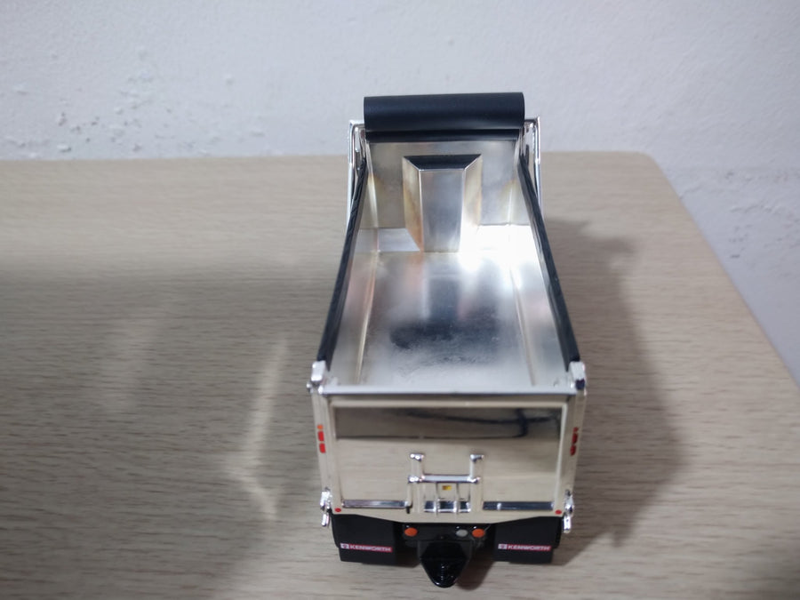 Volquete Kenworth T880 SBFA Escala 1:50 (Modelo Descontinuado)