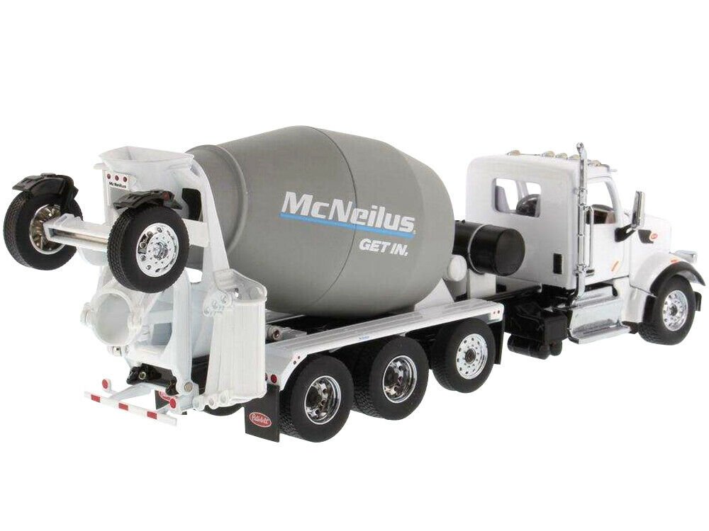 Mezcladora Peterbilt 567 Cab Escala 1:50